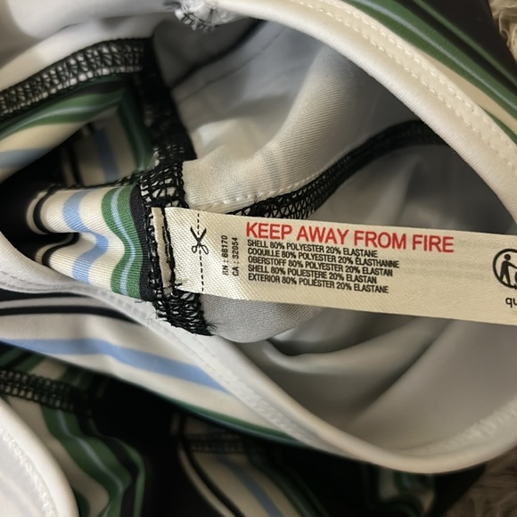 NWT Free People Movement Island Time Printed Striped Shorts Meadow Combo Sz XS - Picture 9 of 9